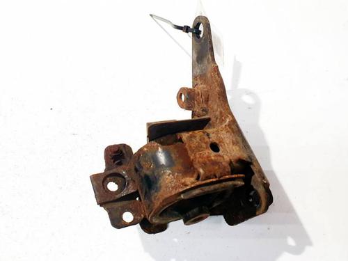 Used Engine mount Engine mount TOYOTA COROLLA Verso (ZER_, ZZE12_, R1_) 2.0 D-4D (CUR10_, CUR10R) (116 hp) 32539898 32539898