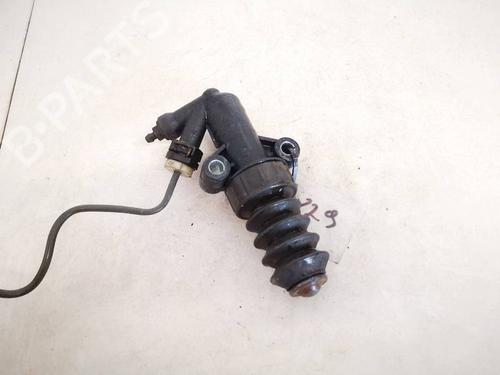 Clutch slave cylinder MAZDA 2 (DE_, DH_) 1.3 (DE3FS) | BP35328554M113 - Image 3