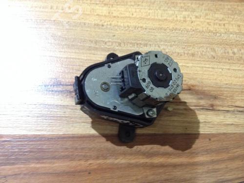 Used Electronic module Electronic module RENAULT LAGUNA I (B56_, 556_) 1.6 16V (B568, B561) (107 hp) 33490358 33490358