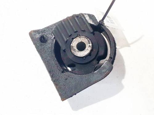 Used Engine mount Engine mount TOYOTA AURIS (_E15_) 2.0 D-4D (ADE150_, ADE150R) (126 hp) 40290389 40290389