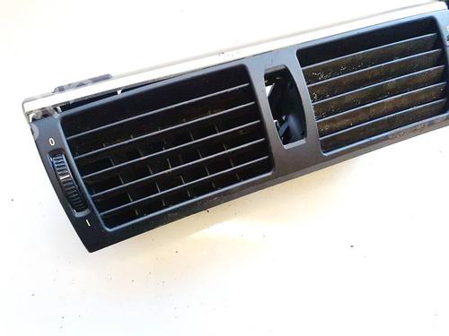 Used Air vent Air vent BMW X5 (E70) 4.8 i xDrive (355 hp) 32957537 32957537