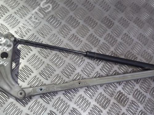 hood-lift-support-mercedes-benz-e-class-w210-1995-1996-1997-1998-1999-2000-2001-2002-2003-35681888 main image
