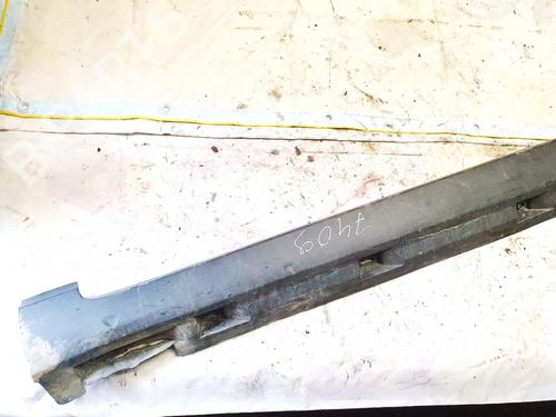 Used Right sideskirt Right sideskirt 35427613 35427613