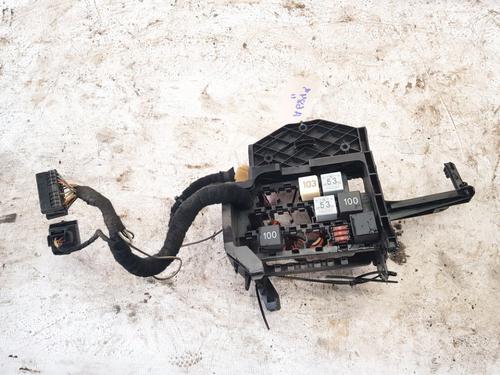 Used Fuse box Fuse box VW POLO IV (9N_, 9A_) 1.4 TDI (70 hp) 33089904 33089904