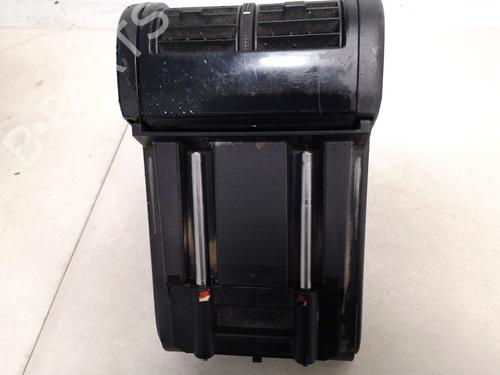 Used Armrest / Center console Armrest / Center console 35466406 35466406