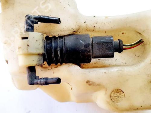 Used Washer pump Washer pump VW GOLF IV (1J1) 1.9 TDI (90 hp) 35857564 35857564