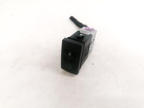 switch-audi-a4-b5-8d2-1994-1995-1996-1997-1998-1999-2000-2001-35565019 main image