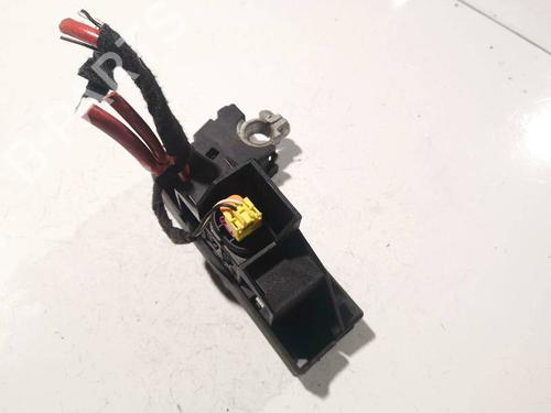 Fuse box AUDI A6 C6 (4F2) 2.0 TDI | BP32564967E1 