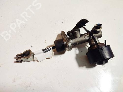 Used Brake master cylinder Brake master cylinder CHEVROLET LACETTI (J200) 2.0 D (121 hp) 35021839 35021839