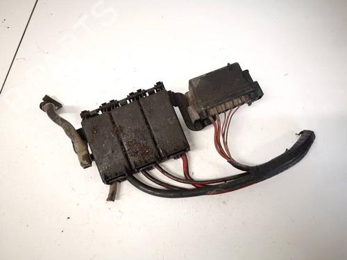 fuse-box-vw-fox-hatchback-5z1-5z3-5z4-2003-2004-2005-2006-2007-2008-2009-2010-2011-2012-2013-2014-2015-32946524 main image