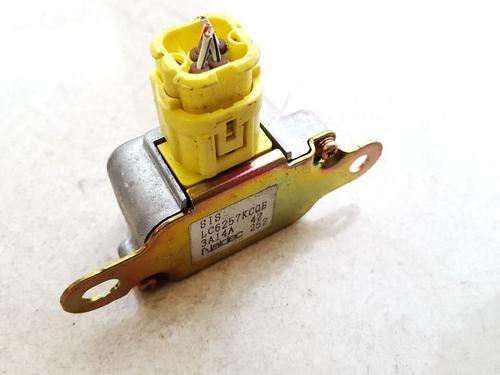 Used Electronic module Electronic module MAZDA MPV II (LW) 2.0 DI (136 hp) 33518147 33518147