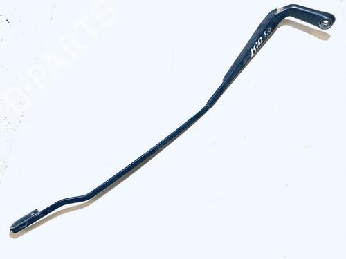 Used Front windshield wiper arm Front windshield wiper arm VW BORA I (1J2) 1.9 TDI (90 hp) 33105393 33105393