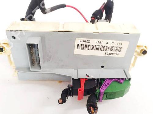 Used Fuse box Fuse box ALFA ROMEO 147 (937_) 1.9 JTD 16V (937.AXG1B, 937.BXG1B) (140 hp) 32601895 32601895