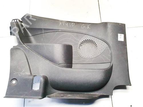 Forra trás esquerda Forra trás esquerda RENAULT TWINGO II (CN0_) 1.2 16V (CN04, CN0B) (75 hp) 35481345 35481345