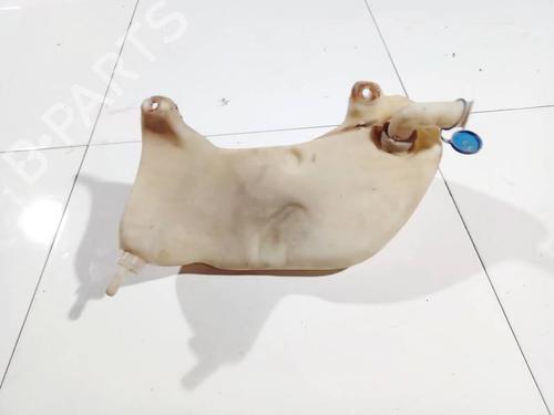 Used Windscreen washer tank Windscreen washer tank 35195402 35195402