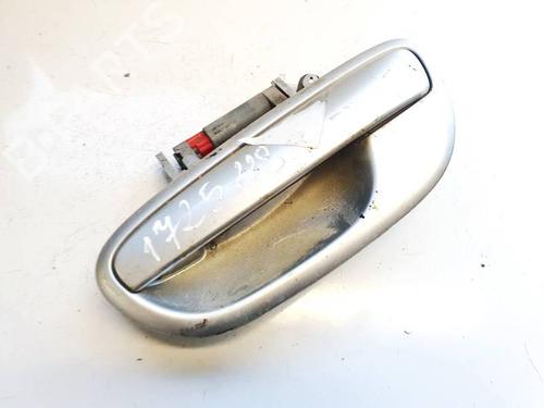 Used Front left exterior door handle Front left exterior door handle 35382579 35382579