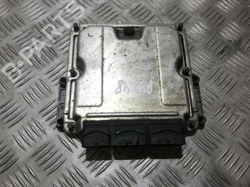 Used Engine control unit (ECU) Engine control unit (ECU) RENAULT ESPACE III (JE0_) 2.2 dCi (JE0K) (130 hp) 33500148 33500148