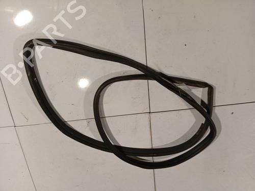 Goma contorno puerta Goma contorno puerta TOYOTA AURIS (_E15_) 2.0 D-4D (ADE150_, ADE150R) (126 hp) 37063927 37063927