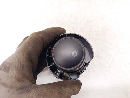 Used Switch Switch SEAT ALTEA (5P1) 1.9 TDI (105 hp) 36548225 36548225