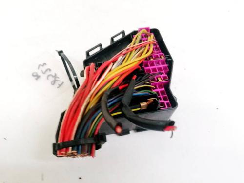 Fuse box SKODA SUPERB I (3U4) 2.5 TDI | BP32925332E1 - Image 2