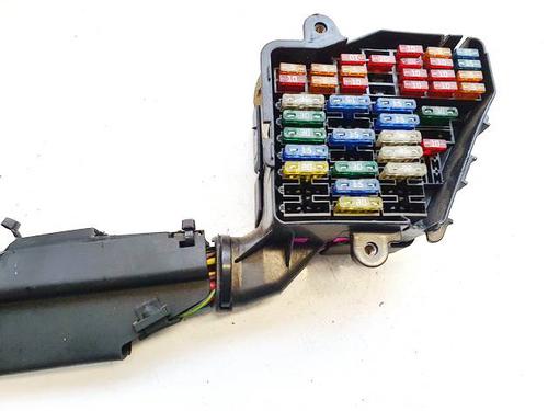 fuse-box-audi-a4-b5-8d2-1994-1995-1996-1997-1998-1999-2000-2001-32539862 main image