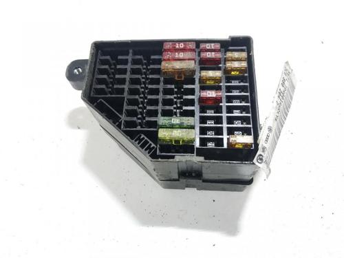 Used Fuse box Fuse box VW PASSAT B6 (3C2) 2.0 TDI 16V (140 hp) 33504936 33504936