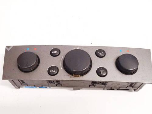 Used Climate control Climate control OPEL SIGNUM Hatchback (Z03) 2.2 DTI (F48) (125 hp) 34784257 34784257
