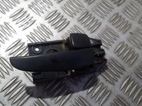 Used Rear right interior door handle Rear right interior door handle 35706847 35706847