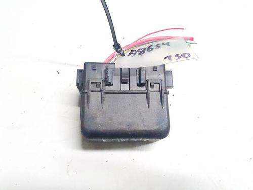 Used Fuse box Fuse box RENAULT GRAND SCÉNIC II (JM0/1_) 1.9 dCi (JM14) (131 hp) 32929182 32929182