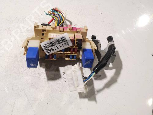 Used Fuse box Fuse box 37481080 37481080