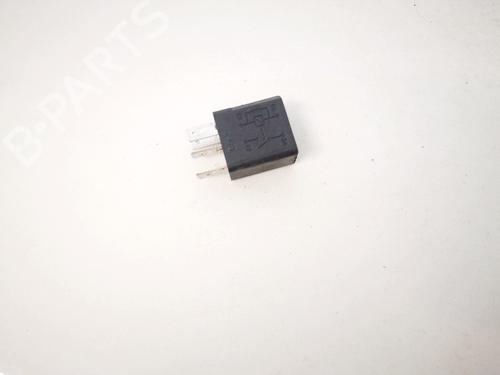 Electronic sensor OPEL ZAFIRA A MPV (T98) 2.0 DTI 16V (F75) | BP33073590M84 - Image 3