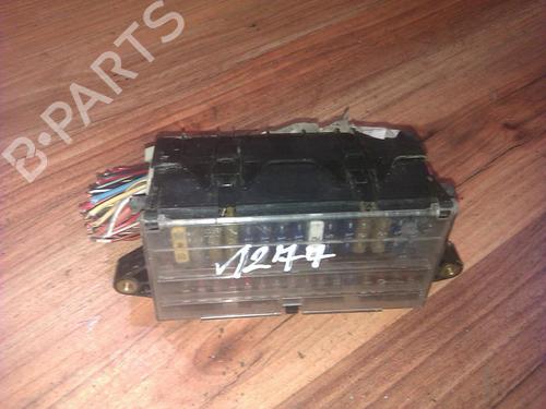 Used Fuse box Fuse box VW POLO Variant (6V5) 1.4 (54 hp) 33501890 33501890