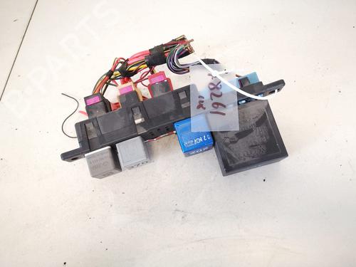 Used Fuse box Fuse box AUDI A4 B5 (8D2) 1.9 TDI (116 hp) 32914621 32914621