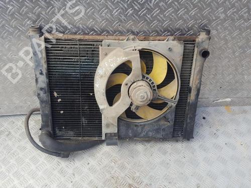 fan-rover-200-ii-hatchback-rf-1995-1996-1997-1998-1999-2000-35660836 main image
