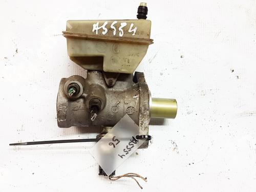 Used Brake master cylinder Brake master cylinder RENAULT VEL SATIS (BJ0_) 3.5 V6 (BJ0R, BJ0V, BJ0U) (241 hp) 35640378 35640378