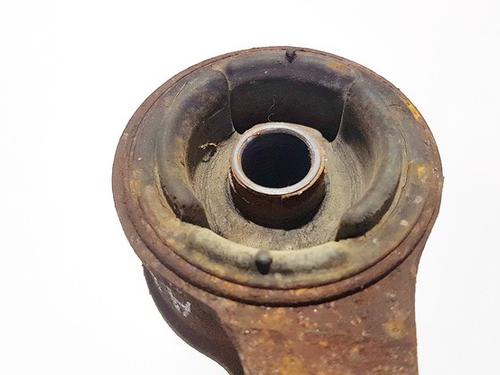 Engine mount KIA SORENTO I (JC) 2.5 CRDi 4WD | BP32879399M89 - Image 3