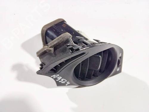Used Air vent LEXUS IS II (_E2_) 220d (ALE20) (177 hp) 32964184