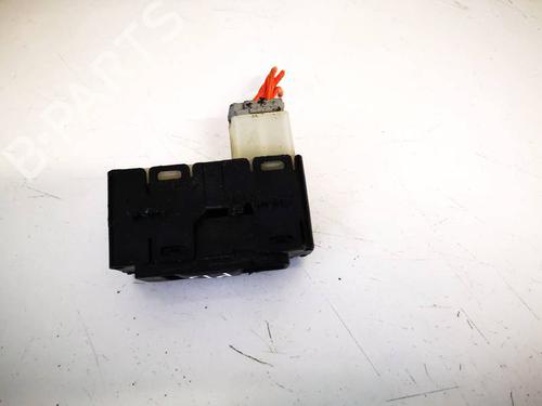 Switch DODGE CALIBER 2.0 CRD | BP32585803I30