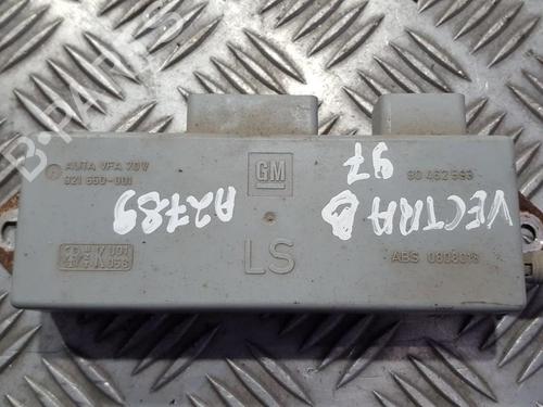 Used Electronic module Electronic module 33486438 33486438