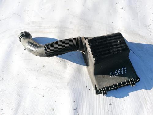 Used Air filter box Air filter box VW GOLF III (1H1) 1.9 SDI (64 hp) 35575638 35575638