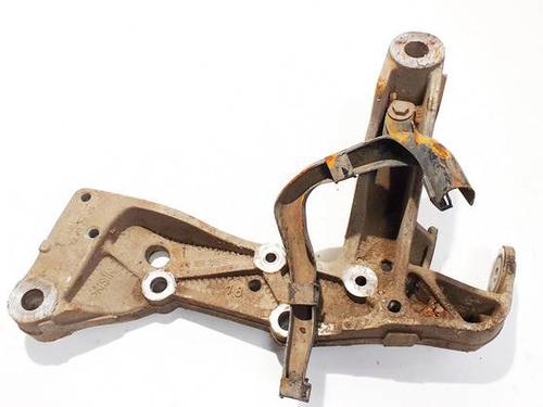 Used Left rear steering knuckle Left rear steering knuckle VW GOLF V (1K1) 1.9 TDI (105 hp) 35361735 35361735