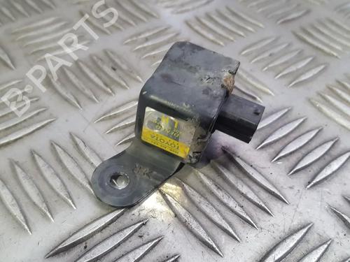 Used Electronic module Electronic module TOYOTA COROLLA Saloon (_E12_) 1.6 VVT-i (ZZE121_, ZZE121R) (110 hp) 33494966 33494966