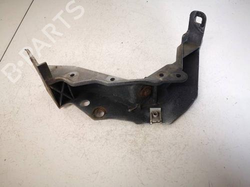 Used Right headlight support Right headlight support JAGUAR XF I (X250) 2.2 D (190 hp) 39392115 39392115