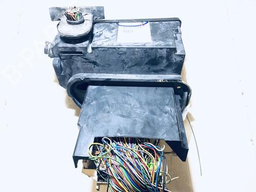 Used Fuse box Fuse box VOLVO V70 I (875, 876) 2.5 TDI (140 hp) 33103704 33103704