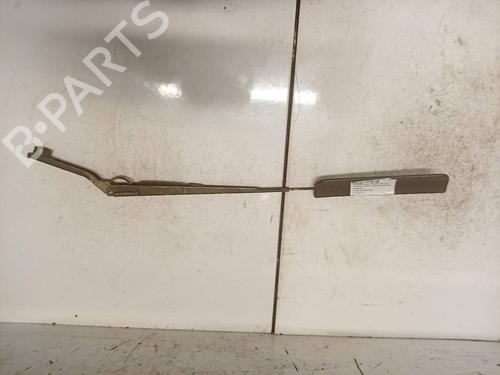 Used Front windshield wiper arm Front windshield wiper arm MITSUBISHI SPACE WAGON (N3_W, N4_W) 2.0 TD (N38W) (82 hp) 33486686 33486686