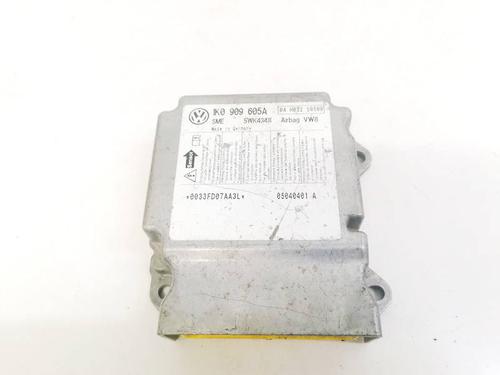ecu-airbags-audi-a4-b5-8d2-1994-1995-1996-1997-1998-1999-2000-2001-32928466 main image