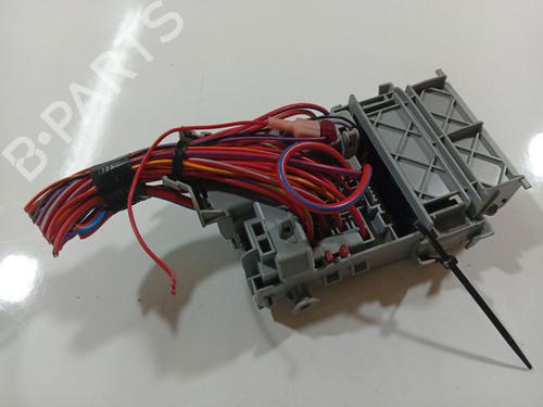 Fuse box OPEL ASTRA J (P10) 1.4 Turbo (68) | BP32539303E1