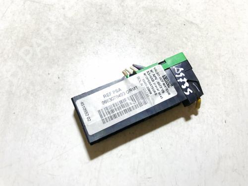 fuse-box-citroen-c5-ii-rc_-2004-2005-2006-2007-2008-33105108 main image