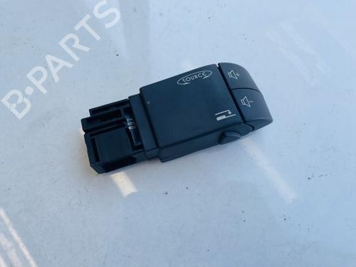 Used Steering wheel controls Steering wheel controls 35500921 35500921