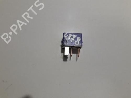 Used Electronic sensor Electronic sensor TOYOTA AVENSIS (_T25_) 2.0 D-4D (ADT250_, ADT250R) (126 hp) 33506141 33506141